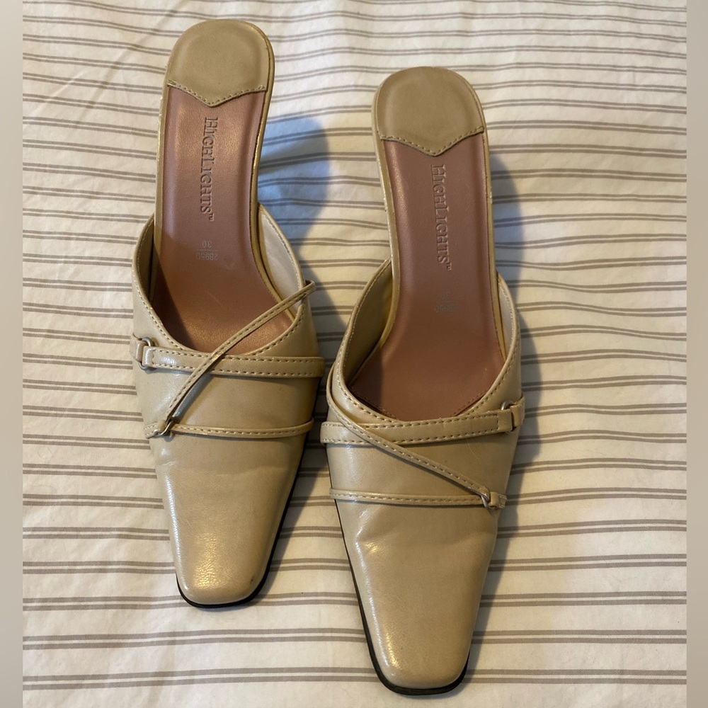 LADIES SLIP ON HEEL